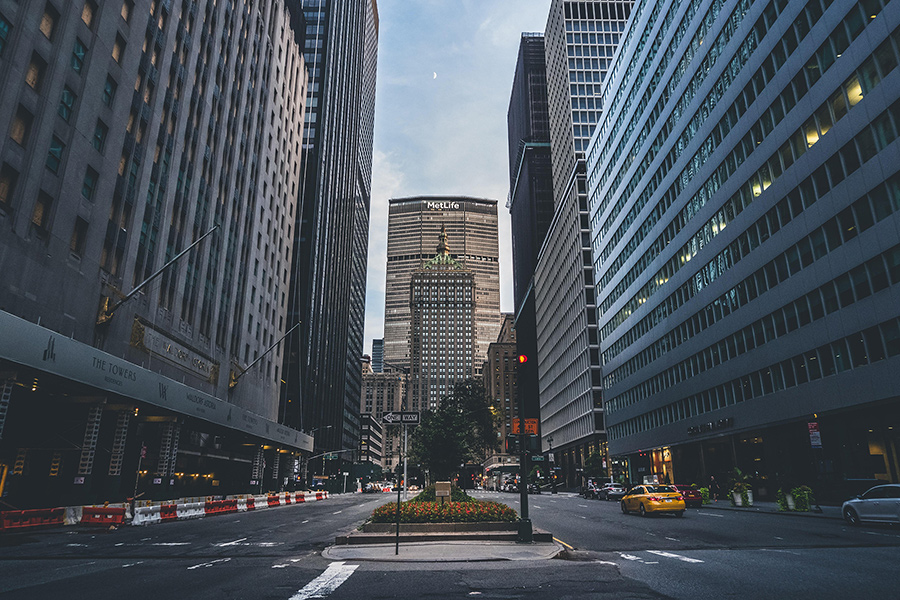 empty park avenue by harry gillen unsplash sized